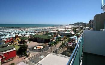 Hotel Excelsior Cattolica