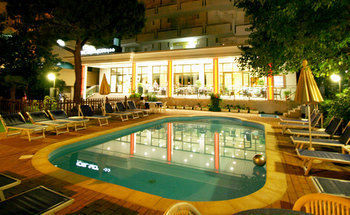 Excelsior Hotel